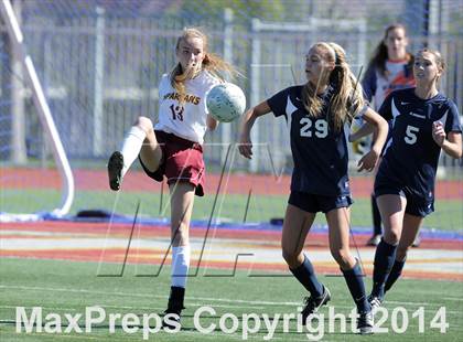 Thumbnail 3 in La Canada vs. St. Margaret's (CIF SS D5 Final) photogallery.