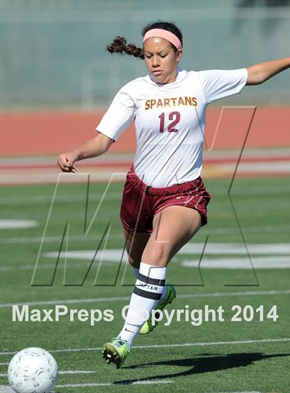 Thumbnail 3 in La Canada vs. St. Margaret's (CIF SS D5 Final) photogallery.