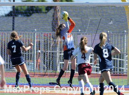 Thumbnail 3 in La Canada vs. St. Margaret's (CIF SS D5 Final) photogallery.