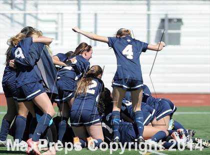 Thumbnail 3 in La Canada vs. St. Margaret's (CIF SS D5 Final) photogallery.