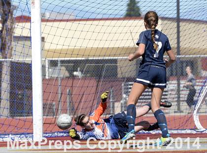Thumbnail 1 in La Canada vs. St. Margaret's (CIF SS D5 Final) photogallery.