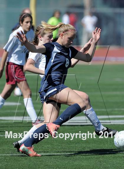 Thumbnail 1 in La Canada vs. St. Margaret's (CIF SS D5 Final) photogallery.