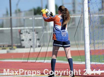 Thumbnail 1 in La Canada vs. St. Margaret's (CIF SS D5 Final) photogallery.