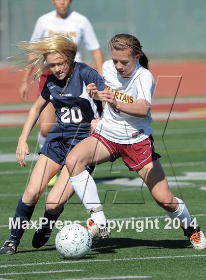 Thumbnail 3 in La Canada vs. St. Margaret's (CIF SS D5 Final) photogallery.