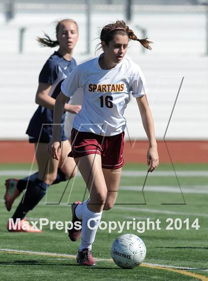 Thumbnail 1 in La Canada vs. St. Margaret's (CIF SS D5 Final) photogallery.
