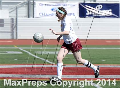 Thumbnail 3 in La Canada vs. St. Margaret's (CIF SS D5 Final) photogallery.