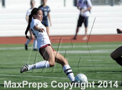 Thumbnail 1 in La Canada vs. St. Margaret's (CIF SS D5 Final) photogallery.