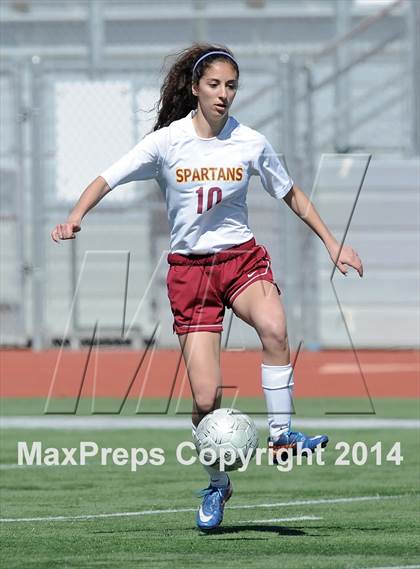 Thumbnail 2 in La Canada vs. St. Margaret's (CIF SS D5 Final) photogallery.