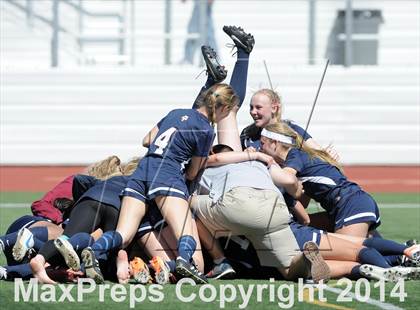 Thumbnail 2 in La Canada vs. St. Margaret's (CIF SS D5 Final) photogallery.