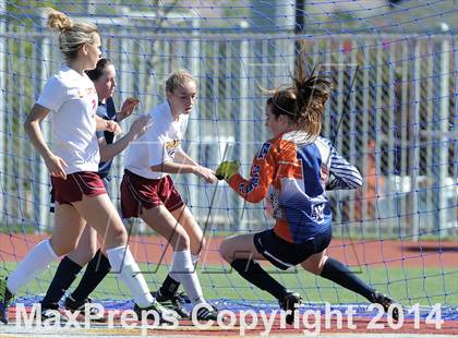 Thumbnail 1 in La Canada vs. St. Margaret's (CIF SS D5 Final) photogallery.