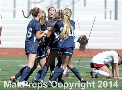 Thumbnail 1 in La Canada vs. St. Margaret's (CIF SS D5 Final) photogallery.