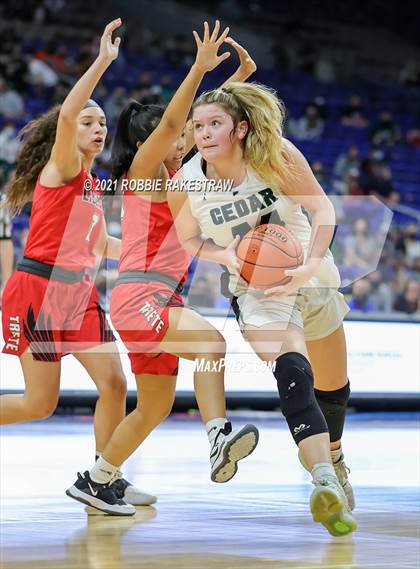 Thumbnail 1 in Cedar Park vs. Liberty (UIL 5A Final) photogallery.