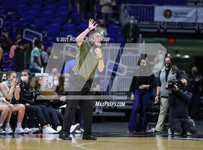 Thumbnail 1 in Cedar Park vs. Liberty (UIL 5A Final) photogallery.
