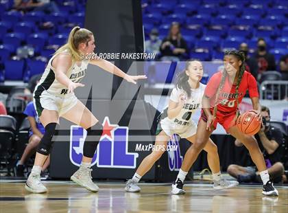Thumbnail 1 in Cedar Park vs. Liberty (UIL 5A Final) photogallery.