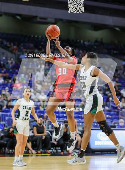 Thumbnail 1 in Cedar Park vs. Liberty (UIL 5A Final) photogallery.