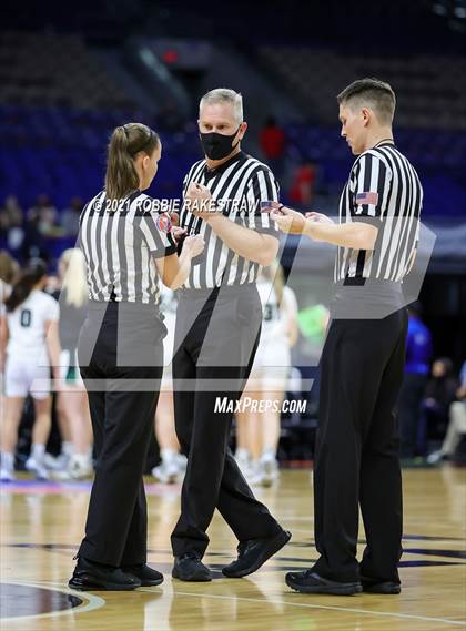Thumbnail 3 in Cedar Park vs. Liberty (UIL 5A Final) photogallery.