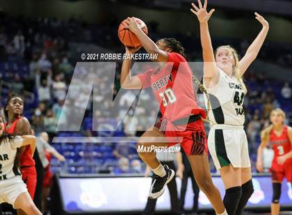 Thumbnail 1 in Cedar Park vs. Liberty (UIL 5A Final) photogallery.
