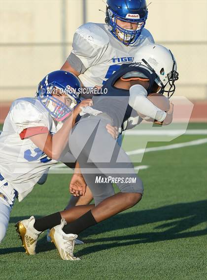 Thumbnail 2 in Marana @ Tempe photogallery.