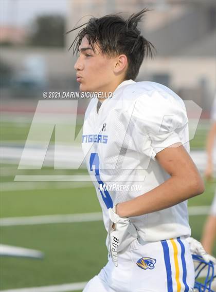 Thumbnail 2 in Marana @ Tempe photogallery.