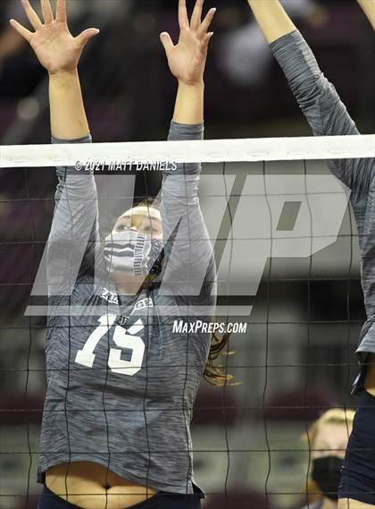 Thumbnail 2 in Palmer Ridge @ Palisade (CHSAA 4A Playoff) photogallery.