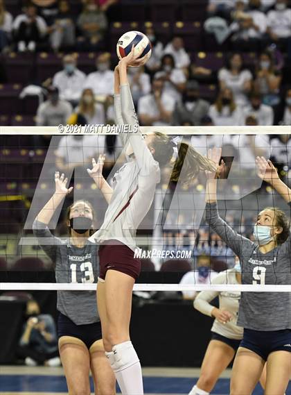 Thumbnail 2 in Palmer Ridge @ Palisade (CHSAA 4A Playoff) photogallery.