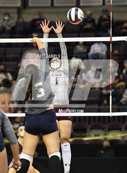 Thumbnail 1 in Palmer Ridge @ Palisade (CHSAA 4A Playoff) photogallery.