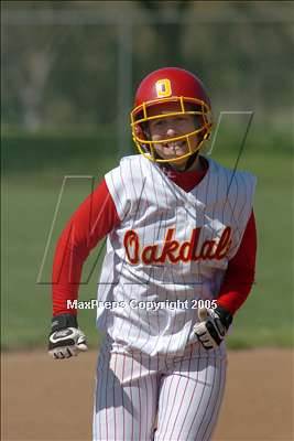 Thumbnail 2 in Oakdale vs. Union Mine (WC Pre-Season Tourney) photogallery.
