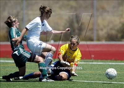 Thumbnail 2 in Manteca vs. Oakmont (D3 Sec. Final) photogallery.