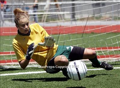 Thumbnail 3 in Manteca vs. Oakmont (D3 Sec. Final) photogallery.