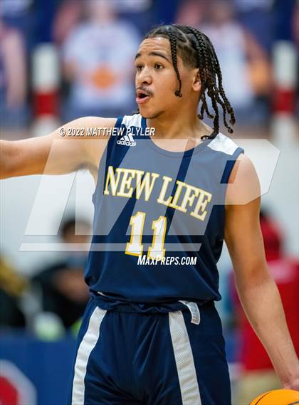 Thumbnail 2 in New Life Christian Academy vs Terry Sanford (MLK Dream Jam at Terry Sanford) photogallery.