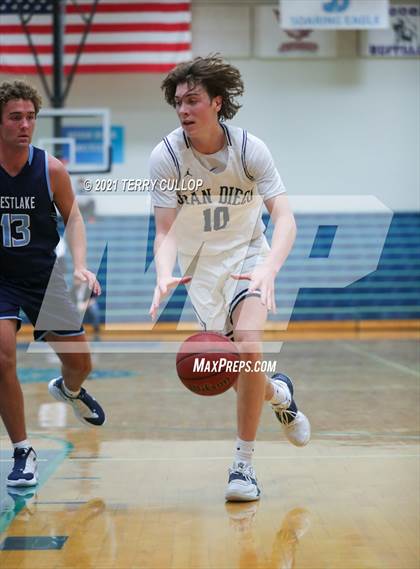 Thumbnail 1 in Westlake vs. Juan Diego (Eagle Holiday Shootout) photogallery.