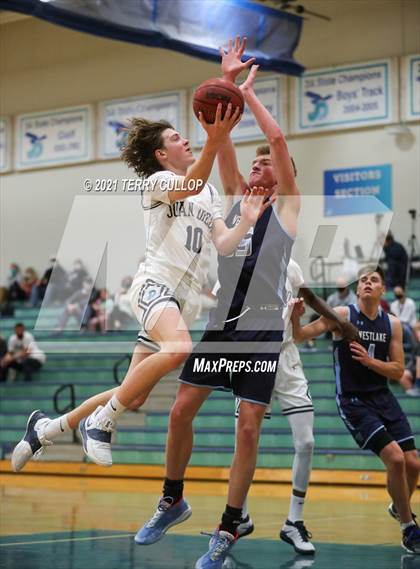 Thumbnail 2 in Westlake vs. Juan Diego (Eagle Holiday Shootout) photogallery.
