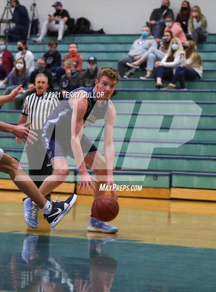 Thumbnail 1 in Westlake vs. Juan Diego (Eagle Holiday Shootout) photogallery.