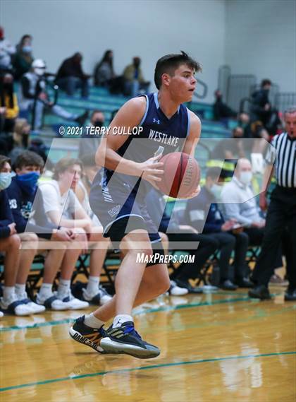 Thumbnail 2 in Westlake vs. Juan Diego (Eagle Holiday Shootout) photogallery.