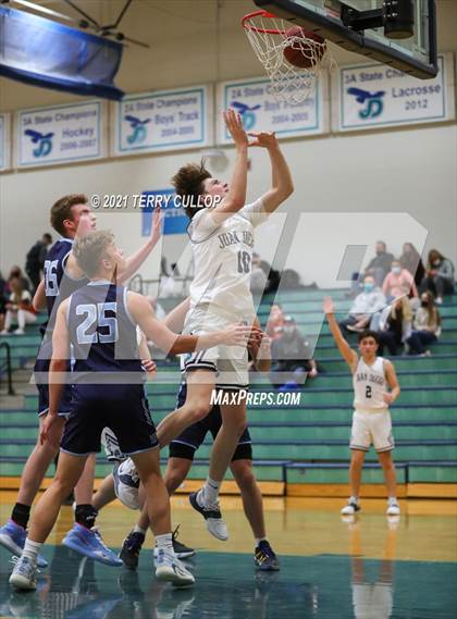 Thumbnail 3 in Westlake vs. Juan Diego (Eagle Holiday Shootout) photogallery.