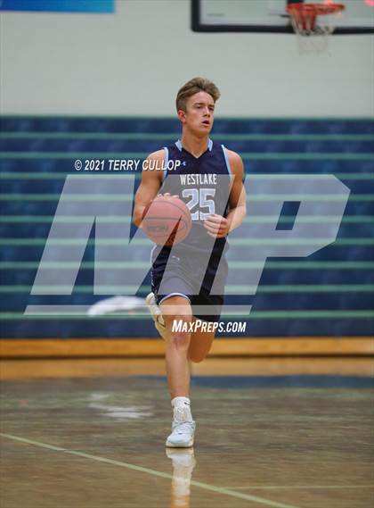 Thumbnail 3 in Westlake vs. Juan Diego (Eagle Holiday Shootout) photogallery.