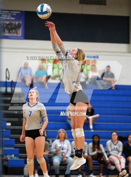 Thumbnail 1 in Tarkington @ Anderson-Shiro photogallery.