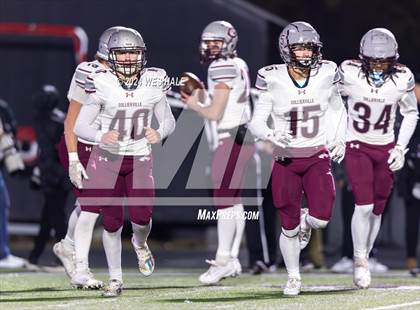 Thumbnail 1 in Collierville @ Houston (TSSAA Quarterfinal) photogallery.
