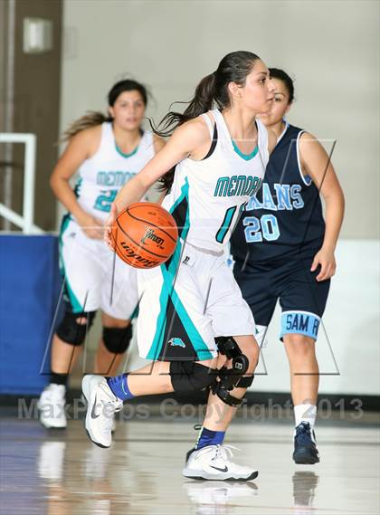 Thumbnail 3 in Deer Park vs. Pasadena (McDonald's Texas Invitational) photogallery.