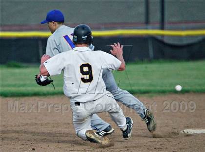 Thumbnail 2 in Justin-Siena @ Novato photogallery.