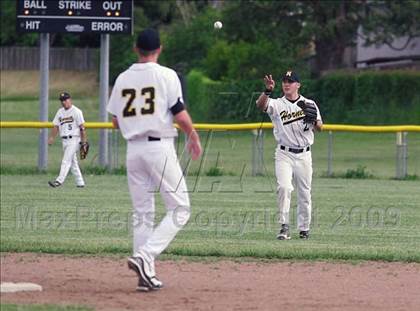 Thumbnail 3 in Justin-Siena @ Novato photogallery.