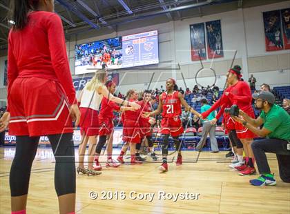 Thumbnail 3 in St. John's vs. Paul VI (WCAC Final) photogallery.
