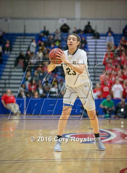 Thumbnail 3 in St. John's vs. Paul VI (WCAC Final) photogallery.