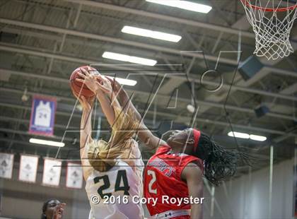 Thumbnail 2 in St. John's vs. Paul VI (WCAC Final) photogallery.