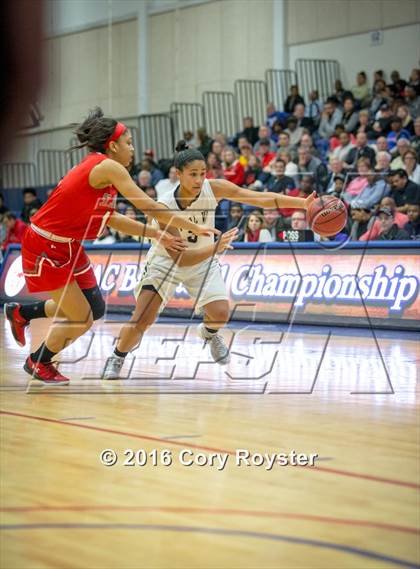 Thumbnail 1 in St. John's vs. Paul VI (WCAC Final) photogallery.