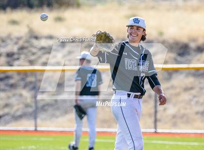Thumbnail 2 in Cheyenne Mountain @ Vista Ridge photogallery.