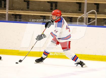 Thumbnail 3 in Iroquois vs Hamburg (LECOM Harborcenter) photogallery.