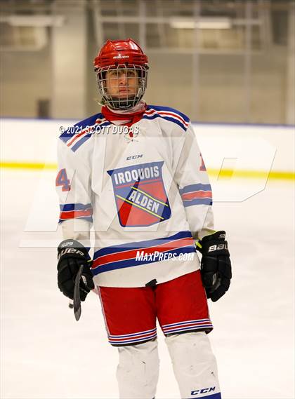 Thumbnail 2 in Iroquois vs Hamburg (LECOM Harborcenter) photogallery.