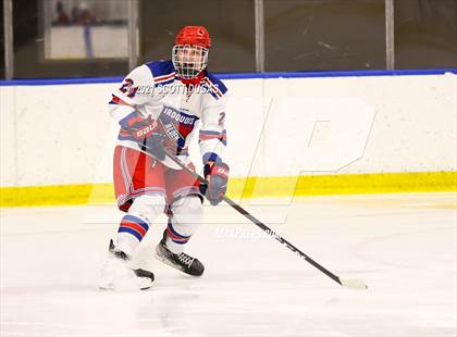 Thumbnail 3 in Iroquois vs Hamburg (LECOM Harborcenter) photogallery.
