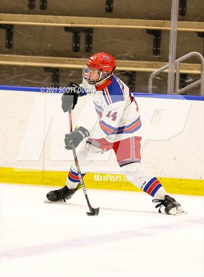 Thumbnail 2 in Iroquois vs Hamburg (LECOM Harborcenter) photogallery.